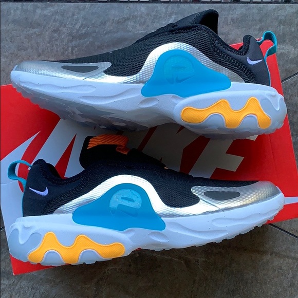 • NIKE REACT PRESTO EXTREME WMNS - Picture 4 of 16